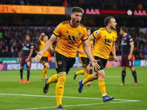  狼队降级后大规模抛售主力球员  